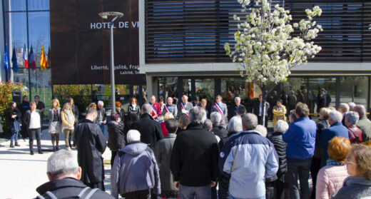 Vibrant&#x20;hommage&#x20;aux&#x20;victimes&#x20;du&#x20;terrorisme