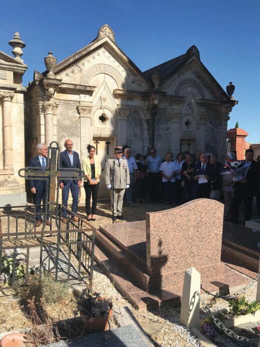 hommage&#x20;au&#x20;brigadier&#x20;Michel&#x20;Huguet,&#x20;mort&#x20;pendant&#x20;la&#x20;&amp;&#x23;8220&#x3B;dr&#x00F4;le&#x20;de&#x20;guerre