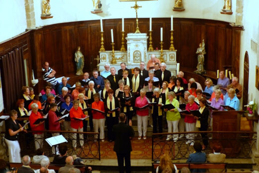 La chorale « Canohès Chante » en terres Avignonnaises